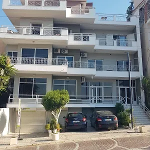  Apartment Olivias Center